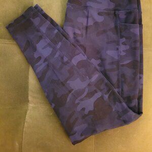 Blue camouflage Danskin Leggings